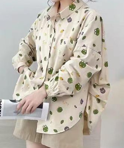 aimoha(アイモハ)の「プリント柄オーバーシャツ(シャツ/ブラウス・レディース・ベージュ系その他6/ベージュ/ベージュ系その他5/ベージュ系その他3/その他6/ライトベージュ/ベージュ系その他4/ベージュ系その他2/ベージュ系その他/その他4/その他5/その他3/その他2/その他1・FREE)」の3枚目の写真