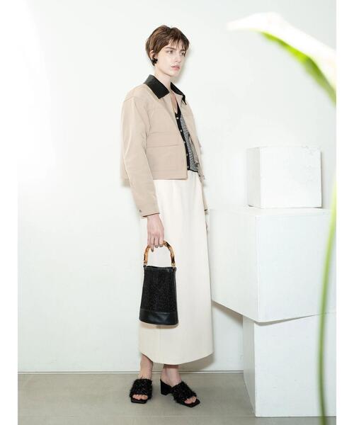 Te chichi（テチチ）の「【宮本茉由着用】ダブルポケットジップジャケット《2025spring catalog item》（ノーカラージャケット・レディース・ベージュ/ブラック/クリーム・F）」の2枚目の写真