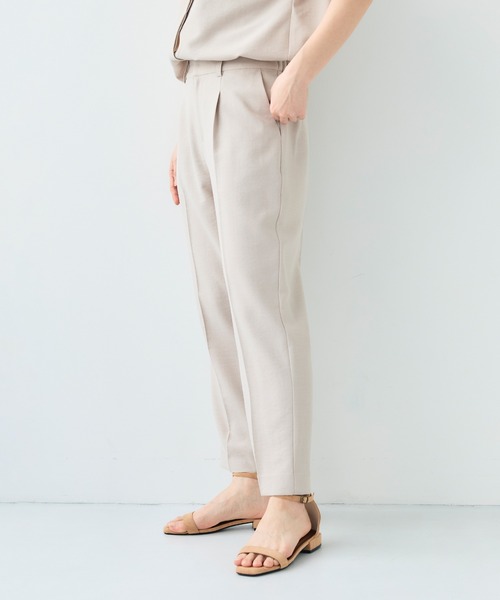 最終お値下◇さえら◇ヒスクローネ◇リネンパンツ◇ナチュラル◇ビジュー装飾◇美品 シワになりにくい》サマナチュラリネンライクセンタープレステーパード