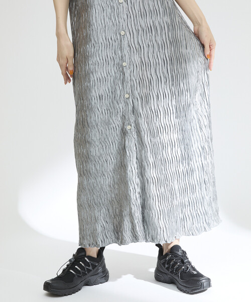 Firsthand（ファーストハンド）の「Firsthand/ファーストハンド クリンクル プリーツ ショートスリーブ シャツワンピース（ワンピース・レディース・オフホワイト/ブルー・FREE）」の17枚目の写真