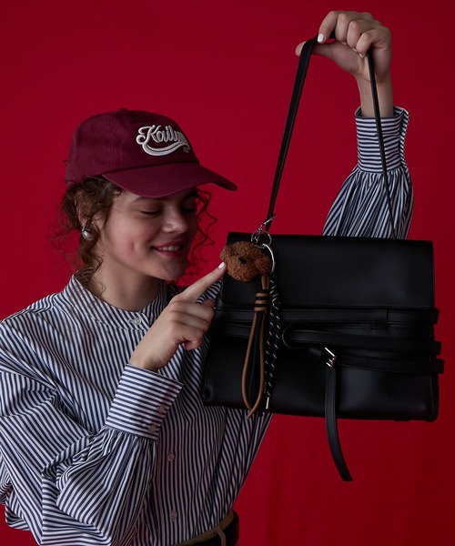 BONLECILL Marche（ボンルシールマルシェ）の「【BONLECILL Marche】テディドッグチャーム／ぬいぐるみキーホルダー（キーホルダー・レディース・ホワイト/ブラウン/ベージュ・FREE）」の7枚目の写真