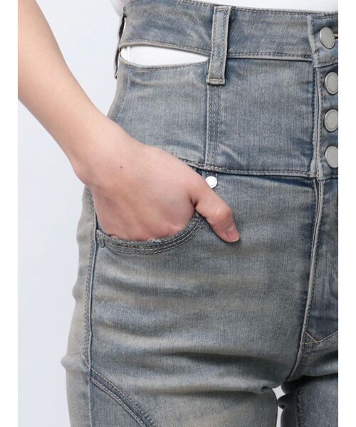 カットアウトハイウエストフレアパギンス（デニムパンツ