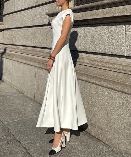 JENNE ジェンヌ フレンチ美シルエットとろみワンピース フレンチ美シルエットとろみワンピース（ワンピース）｜JENNE