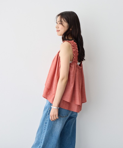 anyfee（エニフィー）の「【anyfee/プラスサイズ】肩ギャザーフレアキャミブラウス（キャミソール・レディース・レッド/ブルー/グレー・3L/LL/5L/4L）」の6枚目の写真