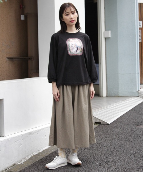 SUPER HAKKA(スーパーハッカ)の「SUPER HAKKA×庄島歩音30/-天竺「Cats portrait」プリント+ハンドステッチ刺繍ロングスリーブカットソー(Tシャツ/カットソー・レディース・オフホワイト/ブルー/ブラック・FREE)」の9枚目の写真