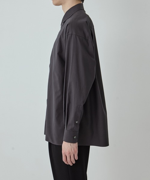UNITED TOKYO(ユナイテッドトウキョウ)の「【残りわずか】200/2 コットン リラックスシャツ |夏服/天然素材/軽量/薄手(シャツ/ブラウス・メンズ・ダークグレー/オフホワイト/ブラック/サックスブルー・1/2/3)」の19枚目の写真