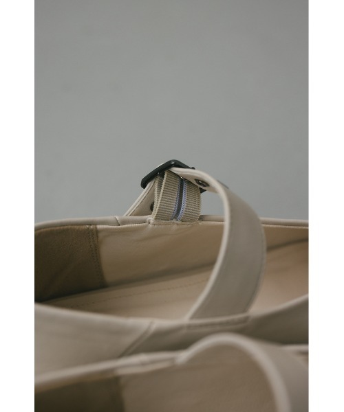 STYLEMIXER（スタイルミキサー）の「Vカッティングメリージェーン（パンプス・レディース・アイボリー/ブラック・MEDIUM/SMALL/X-LARGE/LARGE）」の22枚目の写真