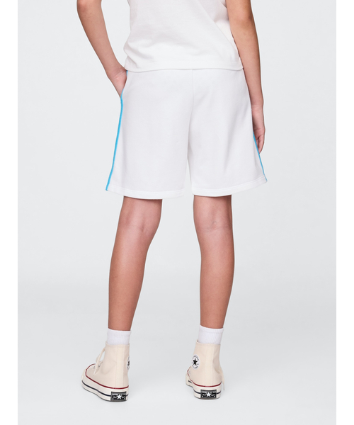 GAP(ギャップ)の「ヴィンテージソフト GAPロゴ スウェットショートパンツ (キッズ)(スウェットパンツ・キッズ・オフホワイト/グリーン・110cm/120cm/130cm/140cm/150cm/160cm)」の10枚目の写真