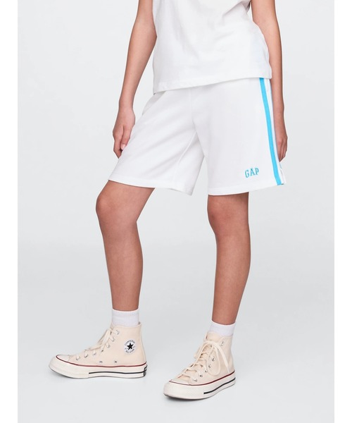 GAP(ギャップ)の「ヴィンテージソフト GAPロゴ スウェットショートパンツ (キッズ)(スウェットパンツ・キッズ・オフホワイト/グリーン・110cm/120cm/130cm/140cm/150cm/160cm)」の2枚目の写真