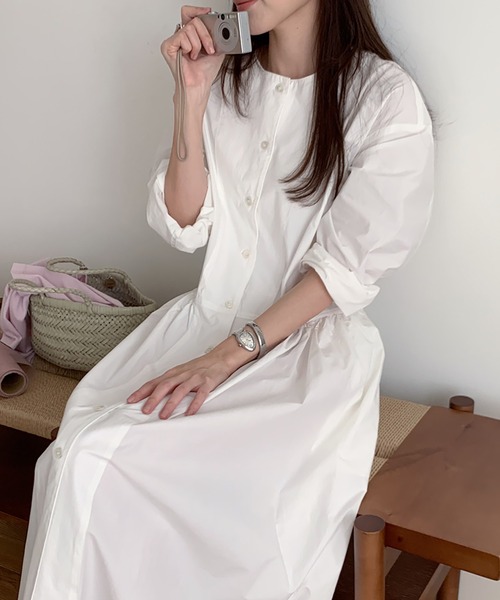 Doula Doula(ドゥーラドゥーラ)の「ノーカラーシャツワンピース(ワンピース・レディース・ホワイト/モカ/ブラック・FREE)」の1枚目の写真