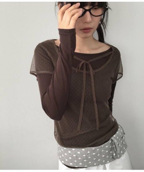 gossip!ロサンゼルス(ゴシップロサンゼルス)の「Y2K 【垢抜けレイヤードアイテム】 チュール ドット トップス(Tシャツ/カットソー・レディース・ブラック/ブラウン・FREE)」の2枚目の写真