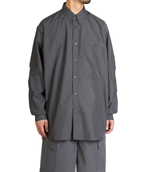 DAIWA PIER39（ダイワピア39）の「DAIWA PIER39 / ダイワ ピアサーティナイン：TECH BUTTON DOWN SHIRT L/S：BE-80025[PIE]（テーラードジャケット・メンズ・グレー・S/M/L）」の8枚目の写真