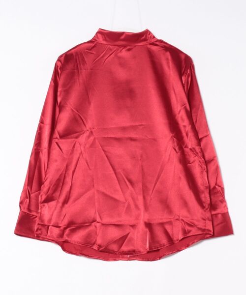 STYLEBLOCK(スタイルブロック)の「サテンシャツ(シャツ/ブラウス・レディース・パープル/ライトパープル/シャンパン/ネイビー/ライトグリーン/レッド/ブラック/ホワイト/グレー・2XL/M)」の10枚目の写真