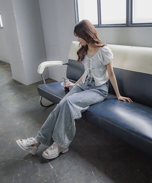 GLOBAL WORK（グローバルワーク）の「フラワーパフスリーブT/AND YUA ANY/420787（Tシャツ/カットソー・キッズ・レッド/ホワイト×ブルー・FREE）」の3枚目の写真