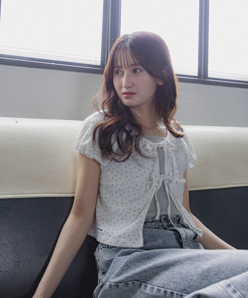 GLOBAL WORK（グローバルワーク）の「フラワーパフスリーブT/AND YUA ANY/420787（Tシャツ/カットソー・キッズ・レッド/ホワイト×ブルー・FREE）」の9枚目の写真