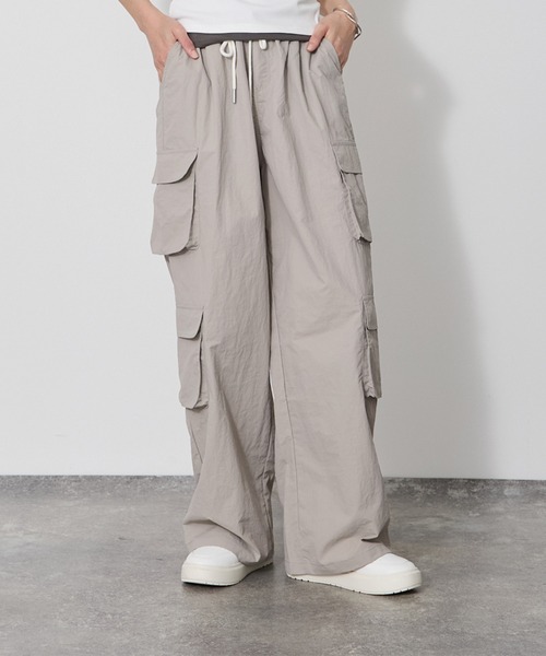 VQ（ブイキュー）の「4 cargo pocket pants / ４つのカーゴポケットパンツ / サラッとデイリーに履けるカーゴパンツ（カーゴパンツ・レディース・ベージュ/ダークグレー/ライトグレー/カーキ・MEDIUM）」の9枚目の写真