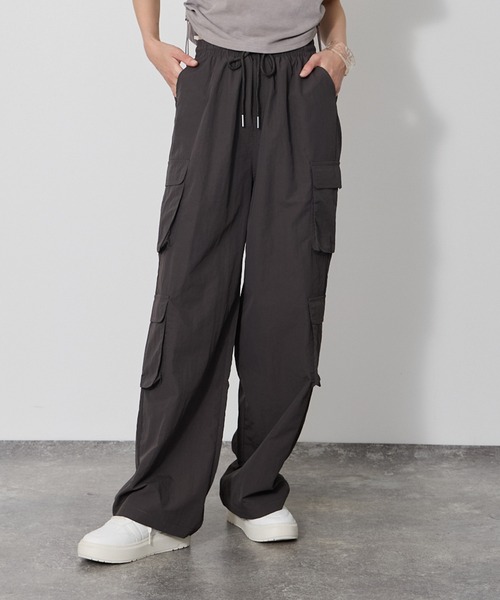 pelleq vermai per iena 完売　カーゴパンツ　38美品 pelleq vermai per iena 完売 カーゴパンツ 38美品