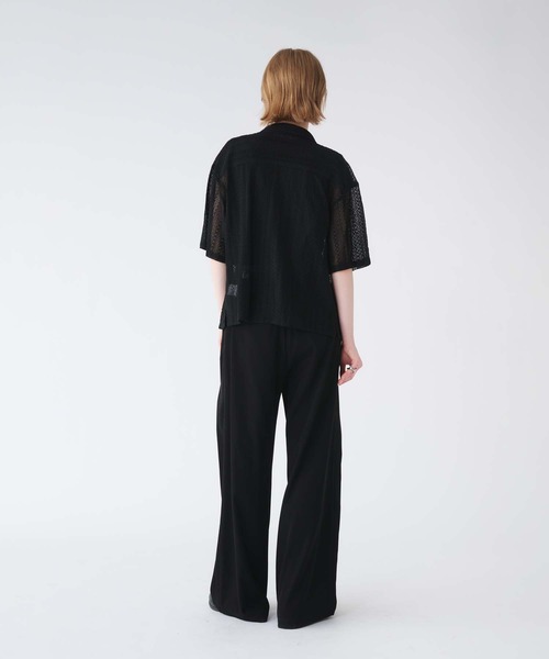 SELLE GLANT(セレグランテ)の「LACE SHEER REGULAR COLLAR SHIRT/レースシアーレギュラーカラーシャツ(シャツ/ブラウス・メンズ・アイボリー/ブラック/ダークブラウン・SMALL/MEDIUM/LARGE)」の5枚目の写真