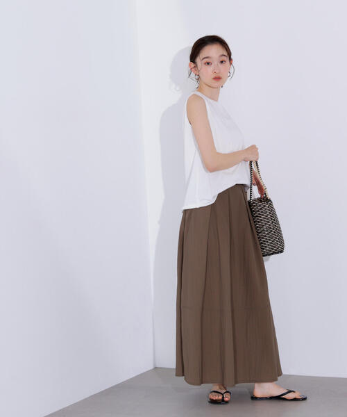 N.（N. Natural Beauty Basic）（エヌエヌナチュラルビューティーベーシック）の「メタルプレートノースリーブカットソー（タンクトップ・レディース・ダークブラウン/オフホワイト/杢グレー/ブラック・MEDIUM）」の9枚目の写真