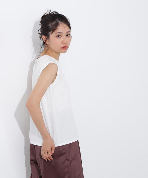 N.（N. Natural Beauty Basic）（エヌエヌナチュラルビューティーベーシック）の「メタルプレートノースリーブカットソー（タンクトップ・レディース・ダークブラウン/オフホワイト/杢グレー/ブラック・MEDIUM）」の13枚目の写真