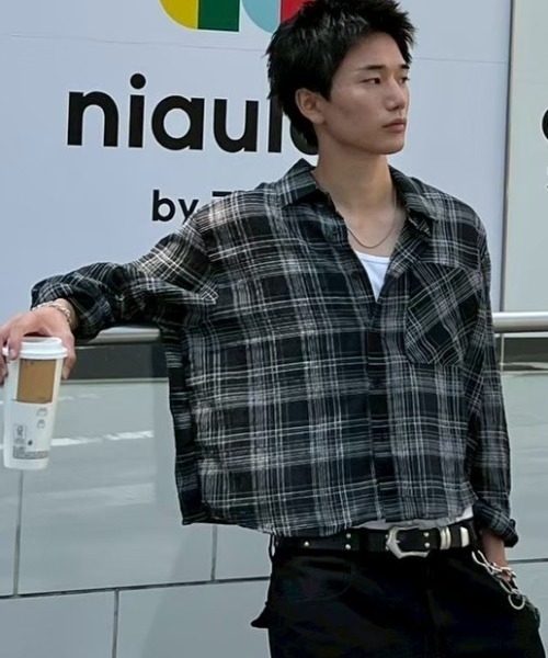 Chikashitsu +(チカシツプラス)の「【Chikashitsu +】cropped linen check shirt / 【チカシツプラス】クロップドリネンチェック長袖シャツ(シャツ/ブラウス・メンズ・ホワイト/ブラック/ネイビー・ONE SIZE)」の14枚目の写真