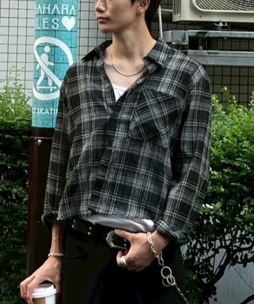 Chikashitsu +(チカシツプラス)の「【Chikashitsu +】cropped linen check shirt / 【チカシツプラス】クロップドリネンチェック長袖シャツ(シャツ/ブラウス・メンズ・ホワイト/ブラック/ネイビー・ONE SIZE)」の15枚目の写真