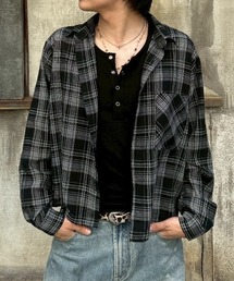 Chikashitsu +（チカシツプラス）の「【Chikashitsu +】cropped linen check shirt / 【チカシツプラス】クロップドリネンチェック長袖シャツ（シャツ/ブラウス）」
