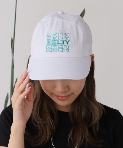 KELTY（ケルティ）の「KELTY/ケルティ エンブロイダリー タイポロゴ キャップ（キャップ・メンズ・ベージュ/ネイビー/ブラック/ホワイト・FREE）」の2枚目の写真