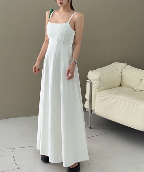 FREE STYLISTS(フリー スタイリスト)の「YUGA_YGMC Resort camisole dress(ワンピース・レディース・ブルー/ホワイト・FREE)」の4枚目の写真