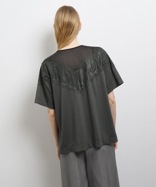 LANVIN en Bleu(ランバンオンブルー)の「レースコンビカットソー(Tシャツ/カットソー・レディース・オフホワイト/チャコールグレー・38)」の16枚目の写真