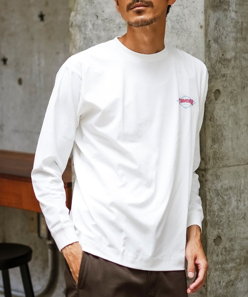 THRASHER（スラッシャー）の「DIAMOND LOGO UTILITY L/S T-SHIRTS 長袖Tシャツ ユーティリティー ラッシュガード/ワンポイントブランドロゴ水着（Tシャツ/カットソー・メンズ・ブラック×レッド/ホワイト×レッド・MEDIUM/LARGE）」の8枚目の写真