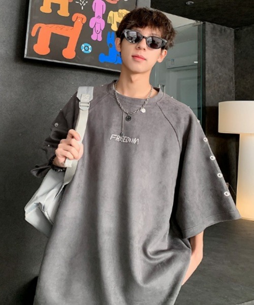 MGV(エムジーヴィー)の「スタッズデザインカットソー(Tシャツ/カットソー・メンズ・ブラック/グレー・MEDIUM/LARGE/X-LARGE)」の8枚目の写真