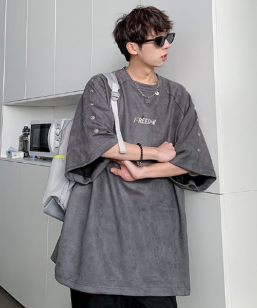MGV(エムジーヴィー)の「スタッズデザインカットソー(Tシャツ/カットソー・メンズ・ブラック/グレー・MEDIUM/LARGE/X-LARGE)」の10枚目の写真