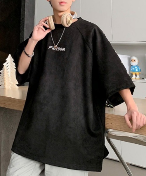 MGV(エムジーヴィー)の「スタッズデザインカットソー(Tシャツ/カットソー・メンズ・ブラック/グレー・MEDIUM/LARGE/X-LARGE)」の3枚目の写真