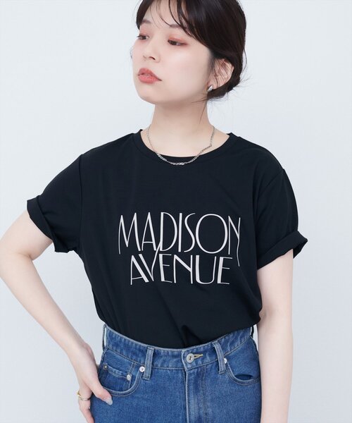 natural couture(ナチュラルクチュール)の「ポンチベーシックロゴT(Tシャツ/カットソー・レディース・オフホワイト/ブラウン/ブラック/サックスブルー・FREE)」の5枚目の写真