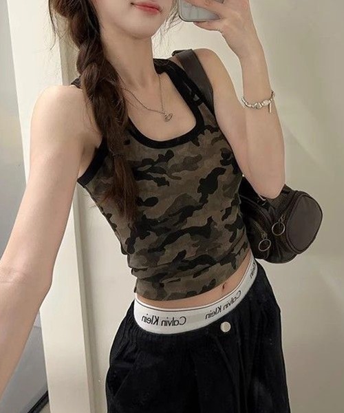 HALEY PESCA(ヘーリーペスカ)の「HALEY PESCA/迷彩柄 カモフラージュタンクトップ(タンクトップ・レディース・カモフラージュ・SMALL/MEDIUM)」の5枚目の写真