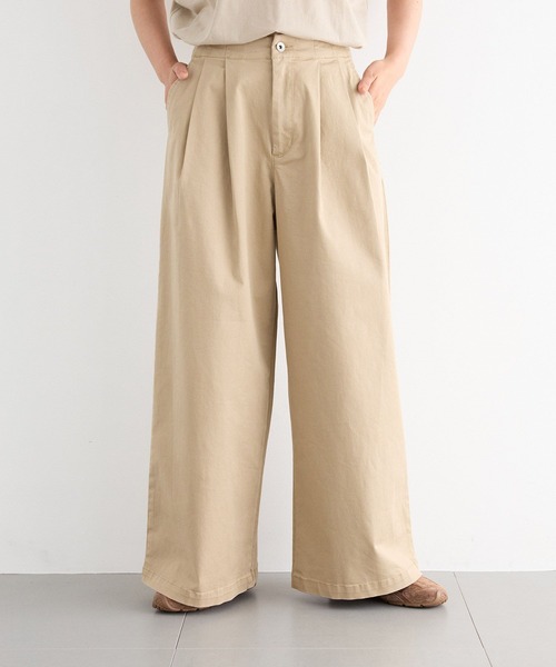 BARNYARDSTORM（バンヤードストーム）の「BARNYARDSTORM / タックワイドチノストレッチパンツ【JAPAN FABRIC】 / マシンウォッシャブル（チノパンツ・レディース・チャコールグレー/ベージュ・S/M）」の3枚目の写真