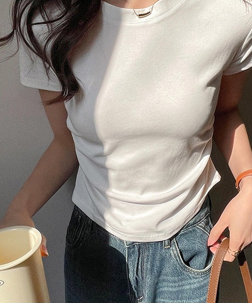 by LEGNA（バイレグナ）の「着痩せ見えベーシックトップス（Tシャツ/カットソー・レディース・グレー/ブラック/グレイッシュベージュ/チャコール/ホワイト・SMALL/MEDIUM/LARGE/X-LARGE）」の7枚目の写真