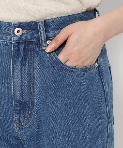 mysty woman(ミスティウーマン)の「ストレートデニムパンツ 588983(デニムパンツ・レディース・インディゴブルー/チャコールグレー/ブルー・SMALL/MEDIUM)」の11枚目の写真