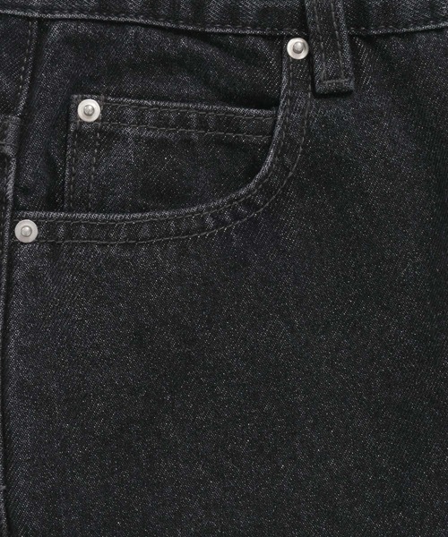mysty woman(ミスティウーマン)の「ストレートデニムパンツ 588983(デニムパンツ・レディース・インディゴブルー/チャコールグレー/ブルー・SMALL/MEDIUM)」の15枚目の写真