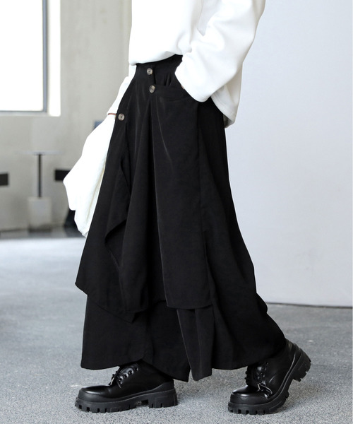 neos(ネオス)の「【neos】ルーズシルエット レイヤード ドレープ スカート ワイド スラックス(スラックス・メンズ・ブラック/ブラウン・MEDIUM/LARGE/X-LARGE)」の1枚目の写真