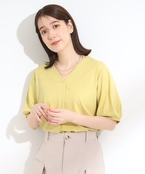 DRESKIP(ドレスキップ)の「【S-LL/ひんやり/UV】スキッパーネックで女性らしい きれい見えトップス(Tシャツ/カットソー・レディース・ブラック/イエロー/オフホワイト・04/03/02/01)」の12枚目の写真