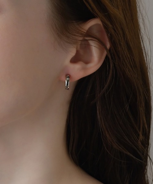 muku（ムク）の「EARRING/MINI HOOP（イヤリング・レディース・シルバー/ゴールド/シャンパン・FREE）」の5枚目の写真