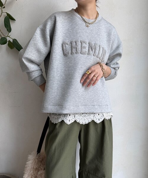 DouDou(ドゥドゥ)の「【WEB限定】ロゴサガラ刺繍ダンボールプルオーバー(Tシャツ/カットソー・レディース・ライトグレー/ブラック/オフホワイト/ネイビー・FREE)」の3枚目の写真
