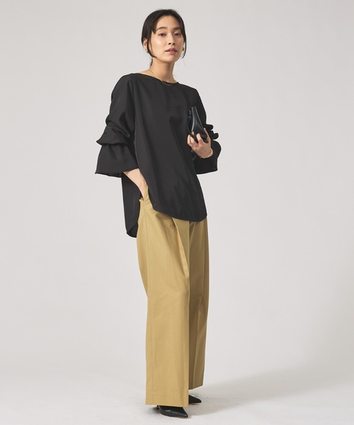 qualite（カリテ）の「ブライトツイルベルブラウス/秋服/冬服/オフィスカジュアル/レイヤード（シャツ/ブラウス・レディース・オフホワイト/ブラック・フリー）」の18枚目の写真