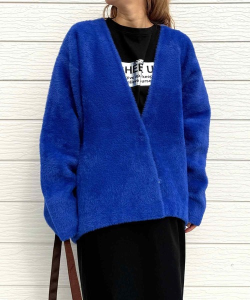 Q（キュー）の「シャギーVネックWフェイスカーデ（カーディガン/ボレロ・レディース・グレイッシュベージュ/ブルー・MEDIUM）」の10枚目の写真