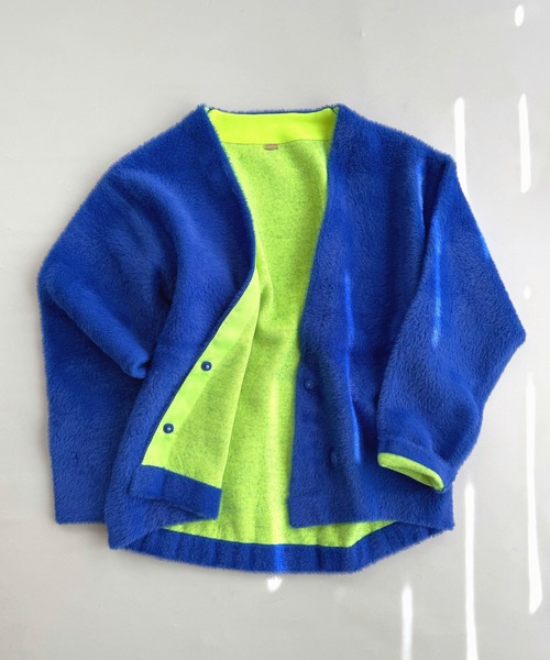 Q（キュー）の「シャギーVネックWフェイスカーデ（カーディガン/ボレロ・レディース・グレイッシュベージュ/ブルー・MEDIUM）」の6枚目の写真