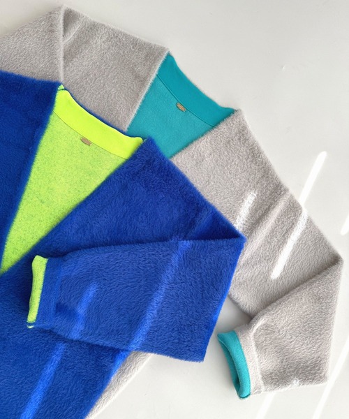 Q（キュー）の「シャギーVネックWフェイスカーデ（カーディガン/ボレロ・レディース・グレイッシュベージュ/ブルー・MEDIUM）」の8枚目の写真