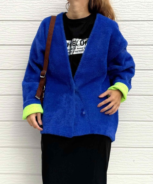 Q（キュー）の「シャギーVネックWフェイスカーデ（カーディガン/ボレロ・レディース・グレイッシュベージュ/ブルー・MEDIUM）」の3枚目の写真