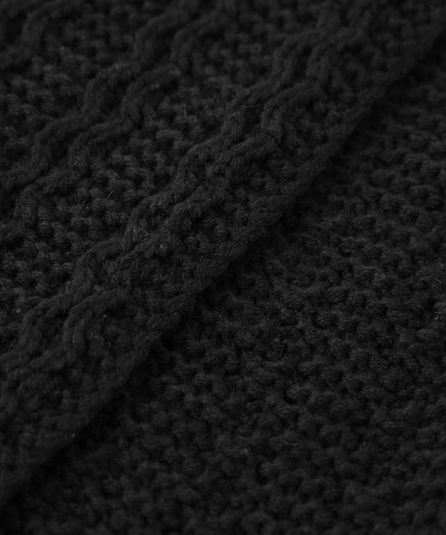 X-girl（エックスガール）の「RUBBER PATCH KNIT SCARF（マフラー・レディース・オフホワイト/ブラック・ONE SIZE）」の6枚目の写真